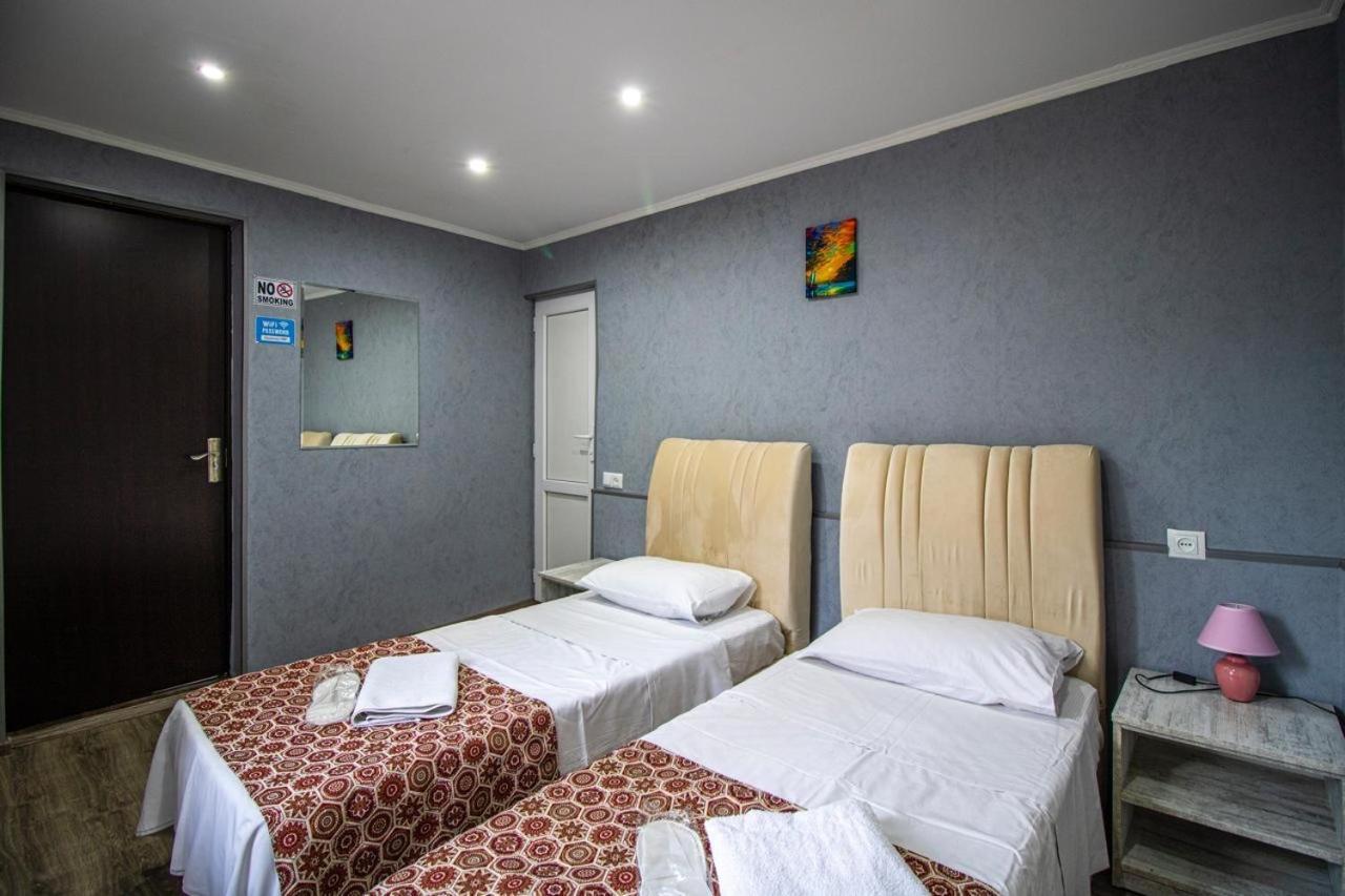 Hotelharmony Tbilisi Buitenkant foto