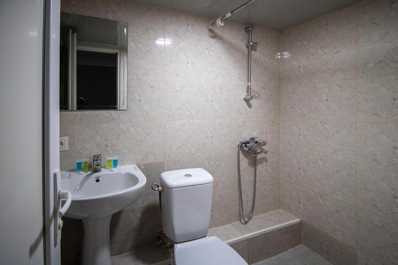 Hotelharmony Tbilisi Buitenkant foto